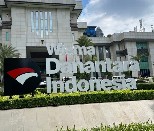 Ini Penjelasan Analis Kebijakan Ekonomi, Mengapa Danantara Pilih SBN?